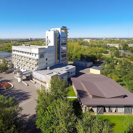 Cosmonaut Hotel Karagandy Exterior foto